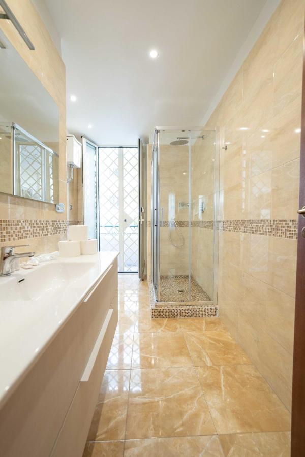 Chiaia Apartment San Pasquale By Dimorra Naples Exterior photo